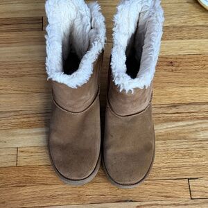 UGG Tan Suede Women's Winter Boots
